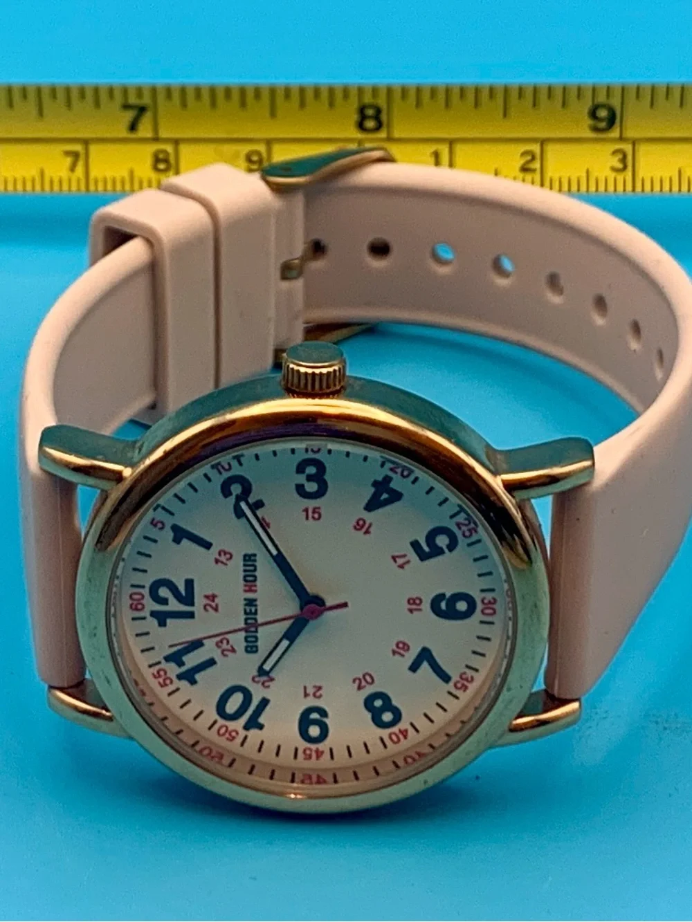 GOLDEN HOUR Unisex Men’s Women’s Nurse Doctor Field Wristwatch Works New Battery